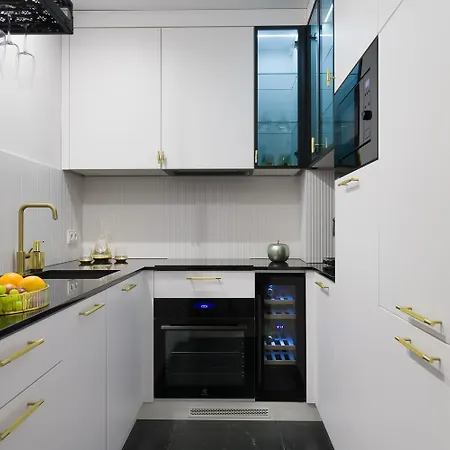 Margi Flair Private 2person Jacuzzi Hanza Tower Διαμέρισμα *